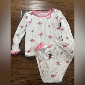 Kyte Baby Rose Jurassic Two Piece Long Sleeve Pjs Size 18/24 Month